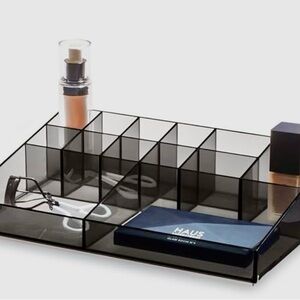 Sleek Black Makeup Organizer by Sarah Tanno